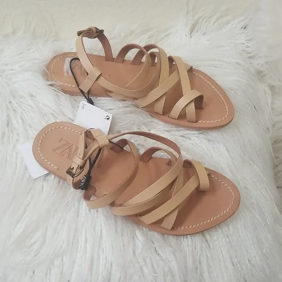 ZARA SANDALS - Picture 3 of 8